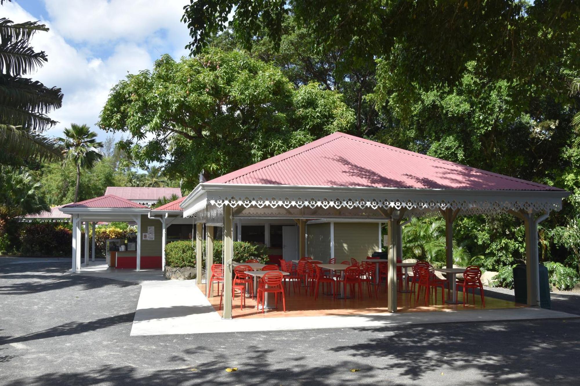 Bungalow Du Jardin Botanique De Deshaies Extérieur photo